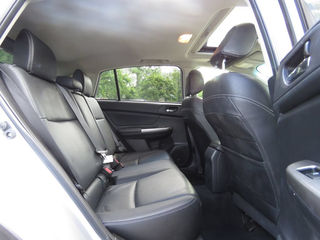 Used 2015 Subaru Crosstrek Touring AWD/4WD image 16