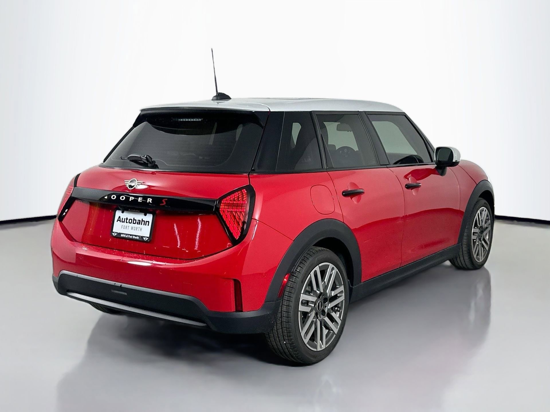 Used 2025 MINI Cooper S image 5