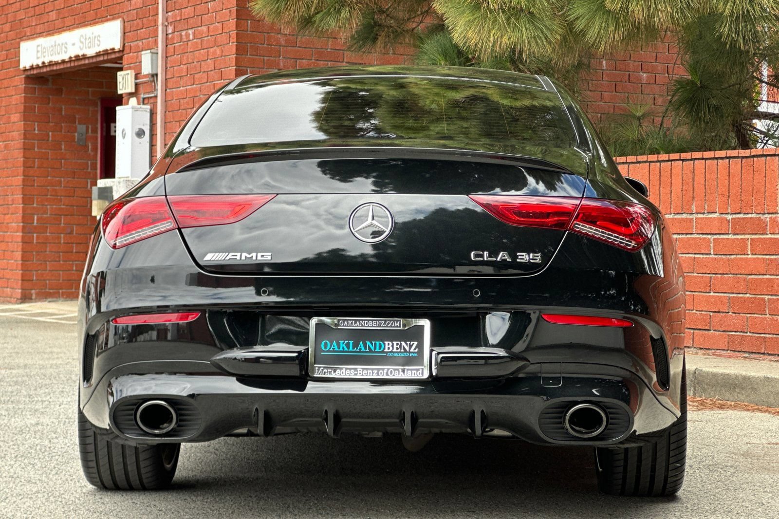 Certified 2023 Mercedes-Benz CLA 35 AMG 4MATIC image 6
