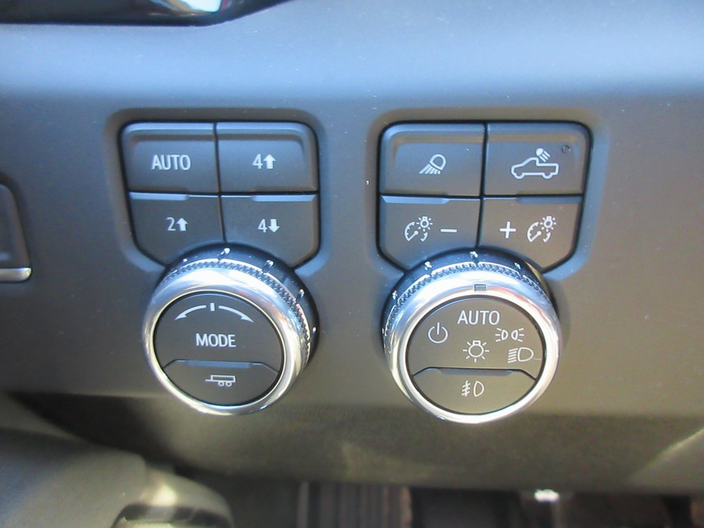 New 2026 GMC Sierra 2500 AT4 w/ AT4 Premium Plus Package image 18