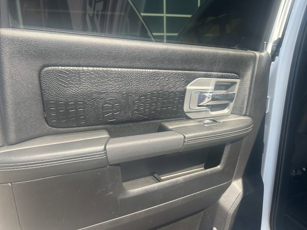 Used 2017 RAM 2500 Power Wagon w/ Luxury Group image 10