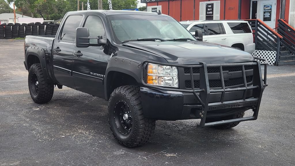 Used 2008 Chevrolet Silverado 1500 LT w/ Power Pack Plus AWD/4WD image 8