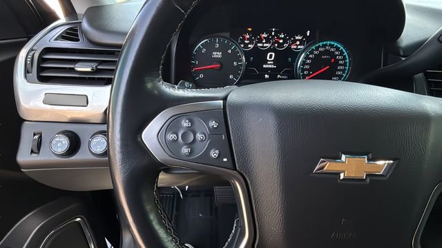 Used 2019 Chevrolet Suburban Premier w/ Premier Plus Edition image 23