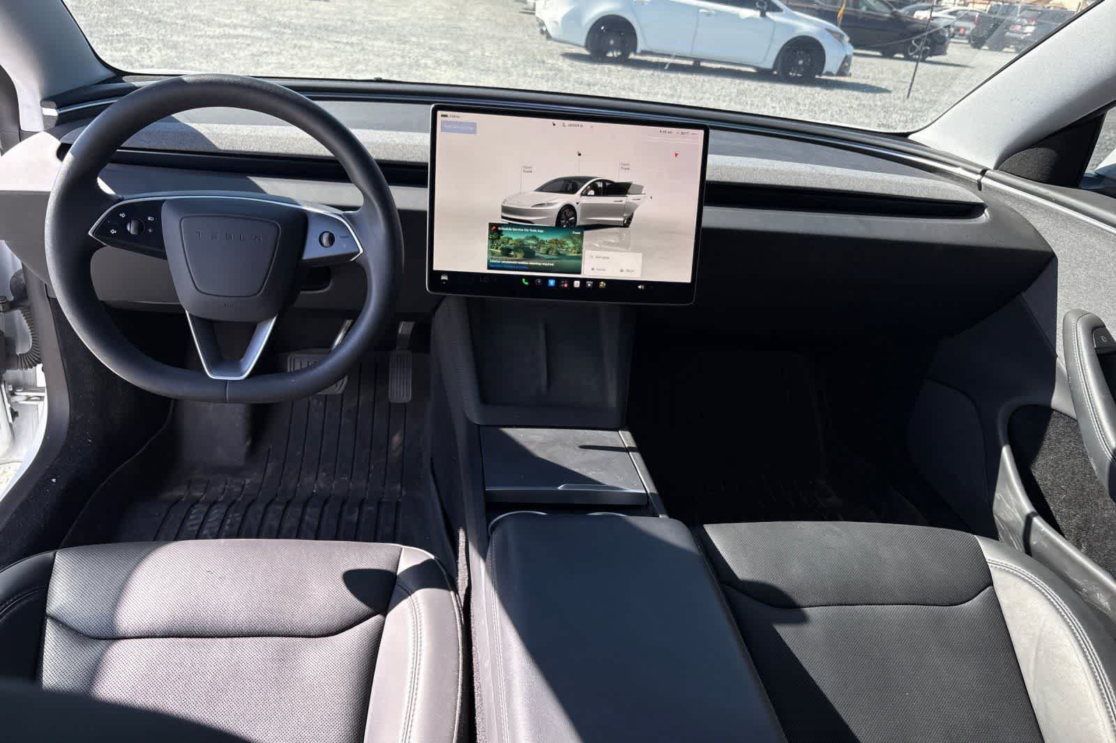 Used 2024 Tesla Model 3 Standard Range RWD image 4