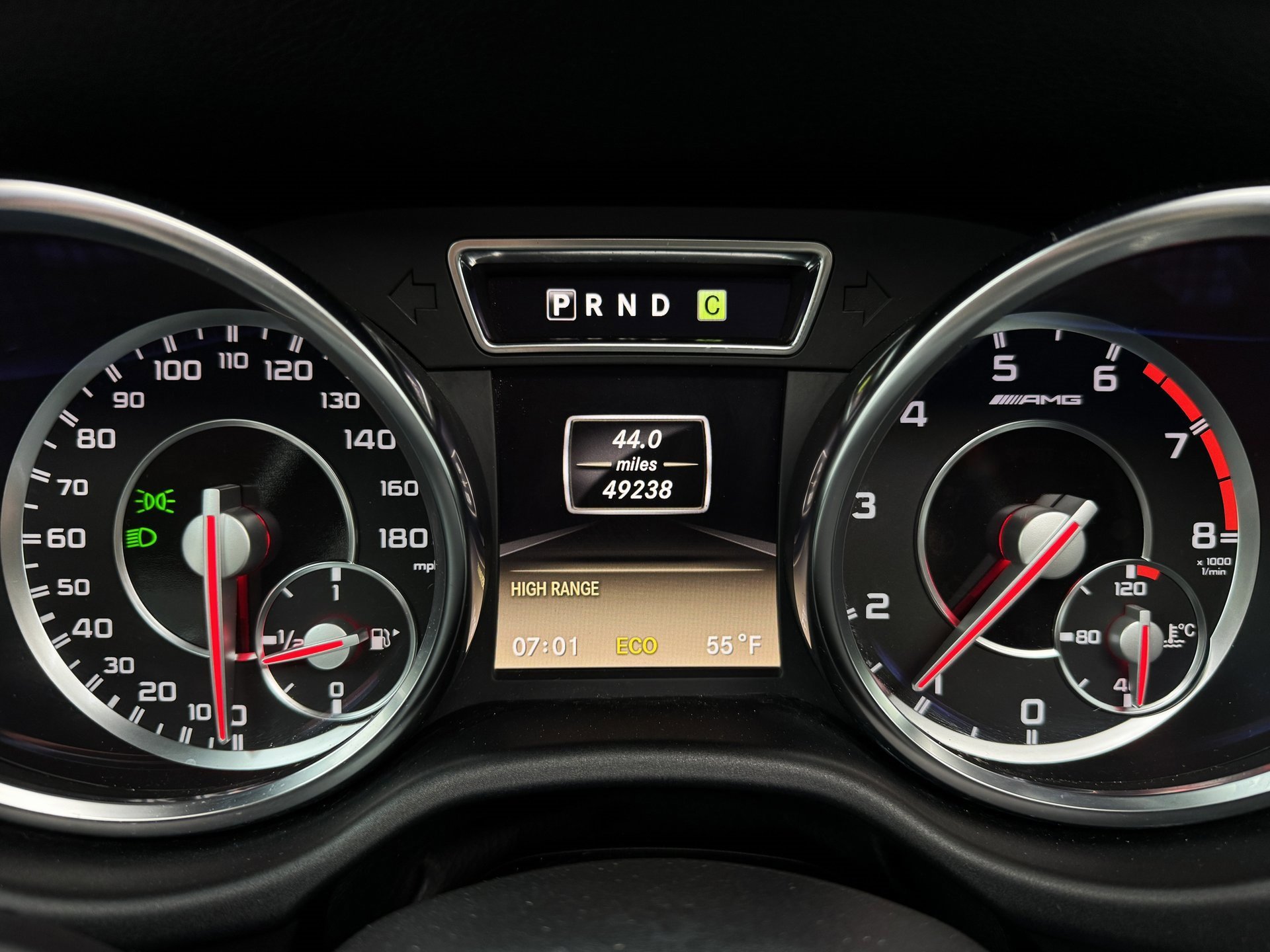 Used 2013 Mercedes-Benz G 63 AMG 4MATIC image 33