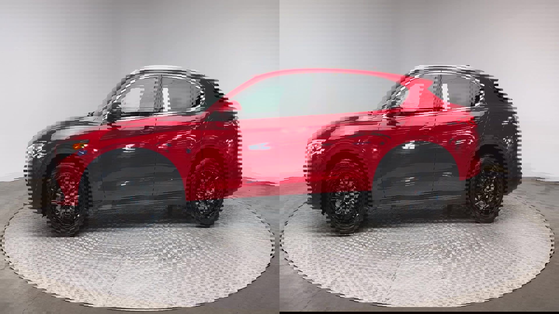 Used 2018 Alfa Romeo Stelvio Ti image 5