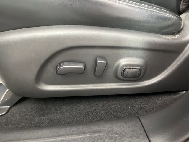 Used 2016 Nissan Pathfinder SL image 36