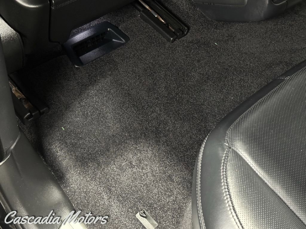 Used 2018 Land Rover Range Rover Autobiography image 23