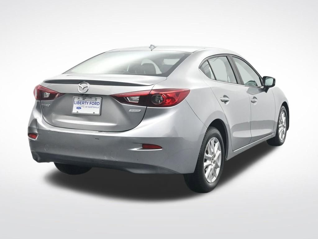 Used 2015 MAZDA MAZDA3 i Touring w/ Technology Package FWD image 7