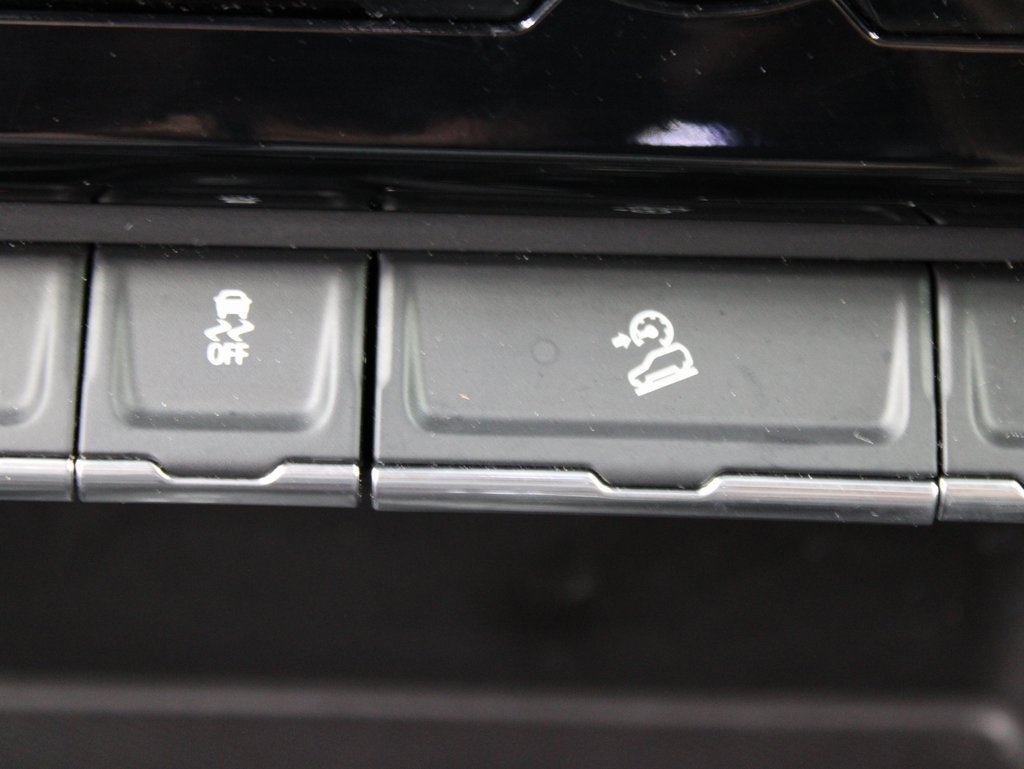 Used 2024 GMC Sierra 1500 AT4 image 69