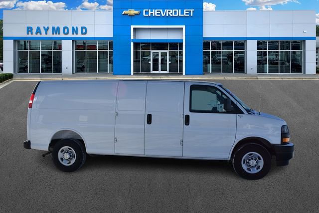 New 2025 Chevrolet Express 3500 Extended w/ Driver Convenience Package image 2