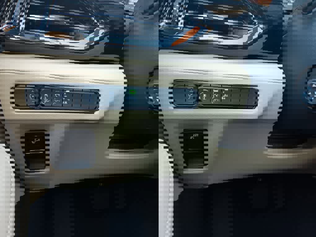 Used 2023 Acura MDX w/Technology Package image 27