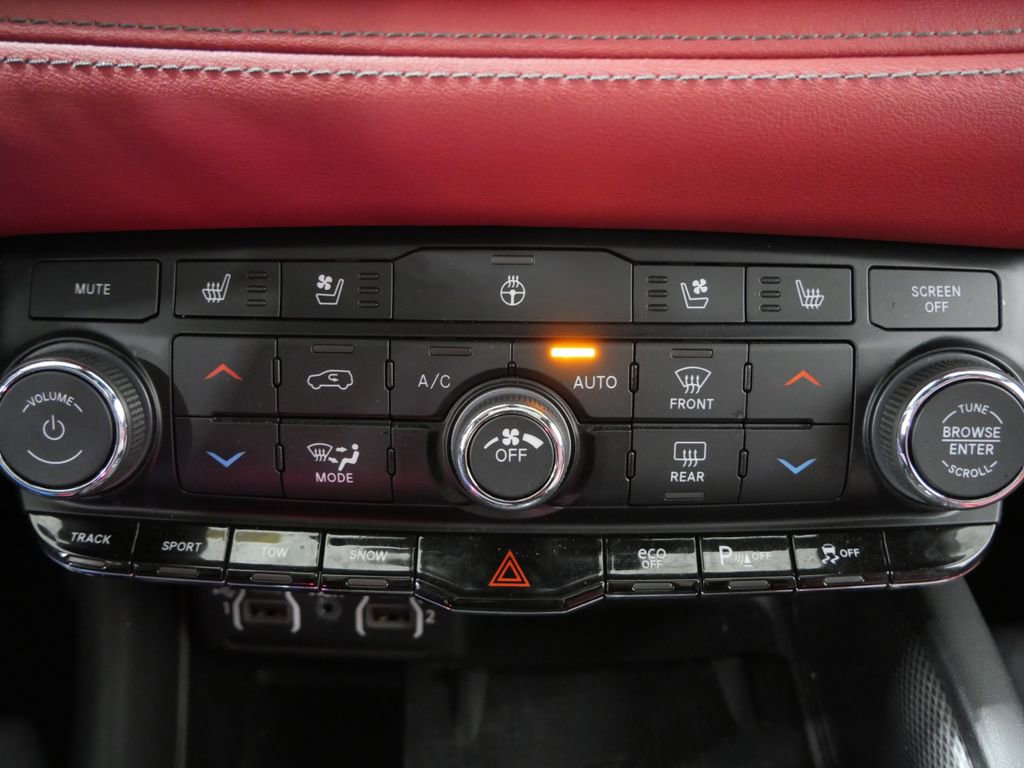 Used 2022 Dodge Durango R/T w/ Tow 'N Go Package AWD/4WD image 20