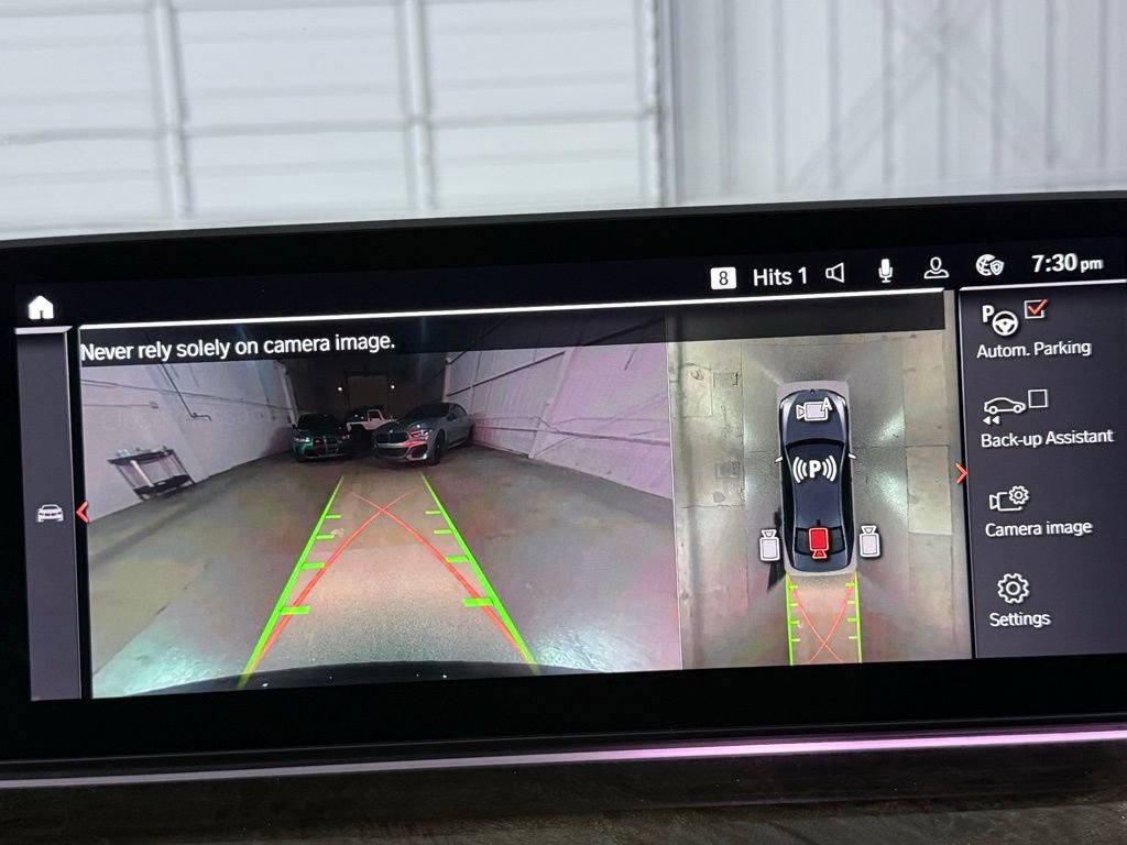 Used 2023 BMW M550i xDrive w/ Executive Package image 33