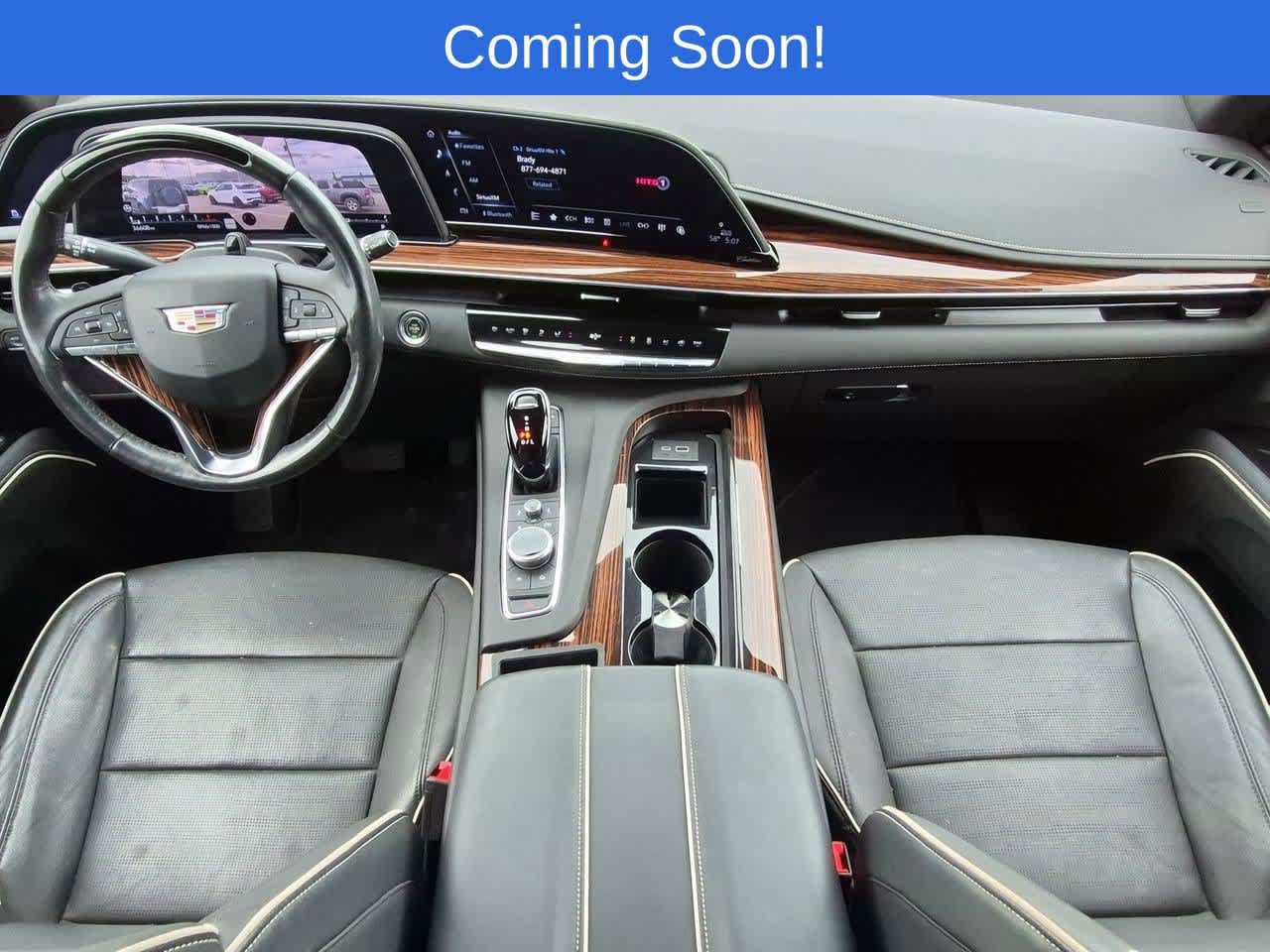 Used 2023 Cadillac Escalade Premium Luxury AWD/4WD image 15