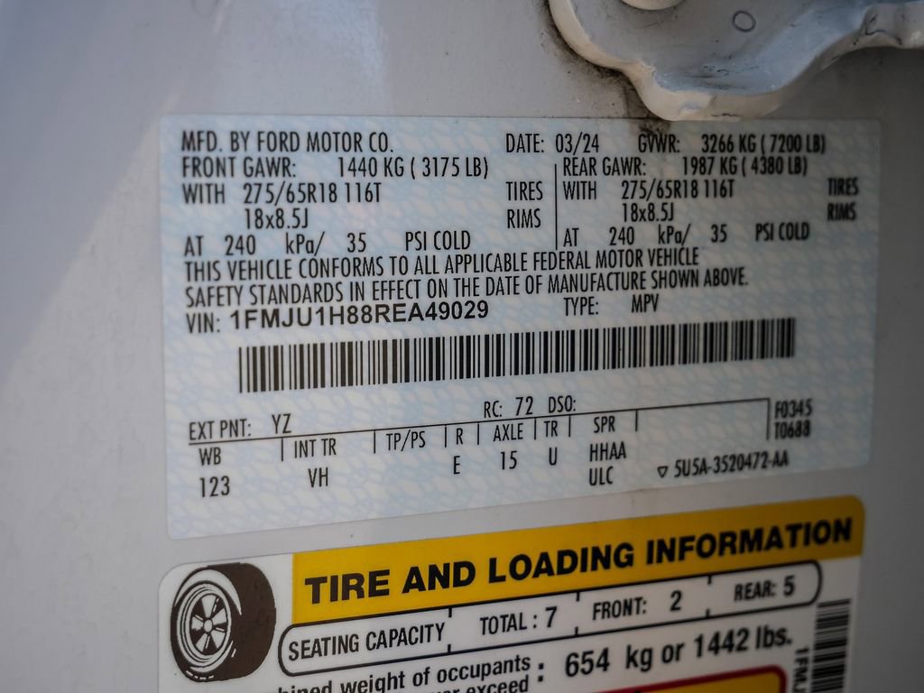 Used 2024 Ford Expedition XLT image 38