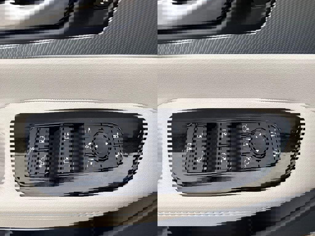 New 2026 Nissan Murano Platinum w/ Cargo Package image 18