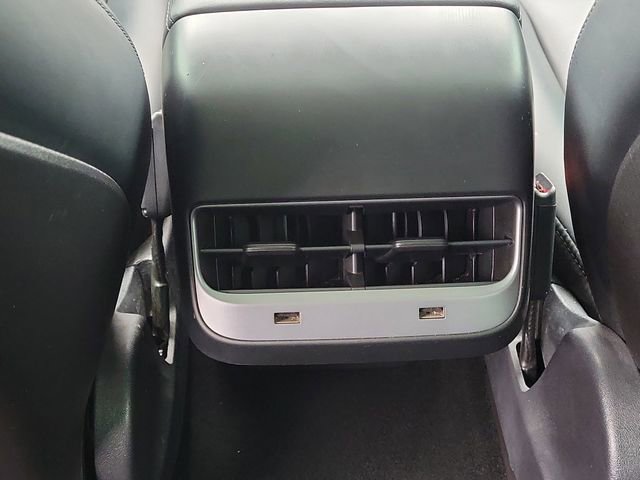 Used 2019 Tesla Model 3 Mid Range image 11