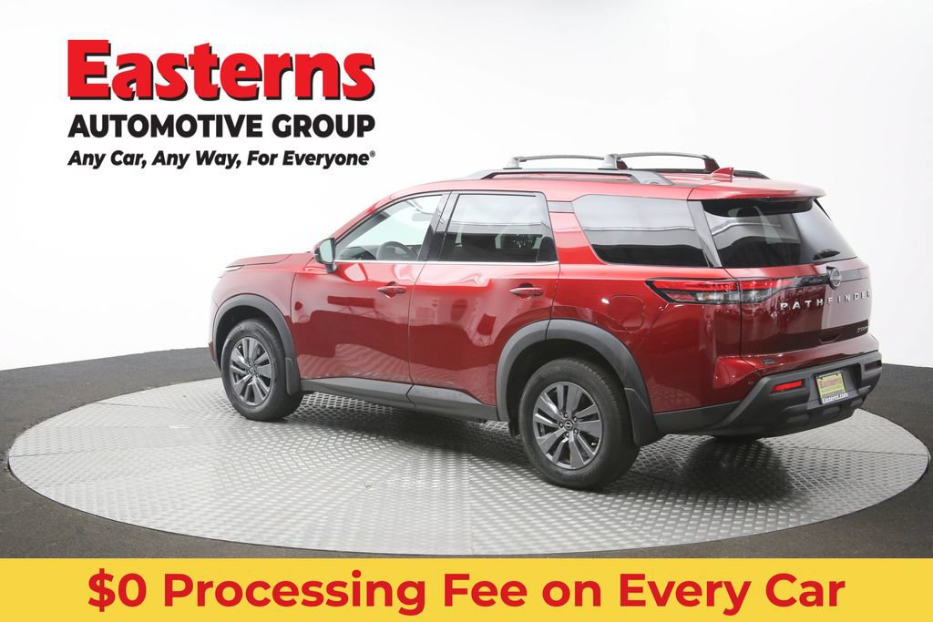 Used 2024 Nissan Pathfinder SV AWD/4WD image 65