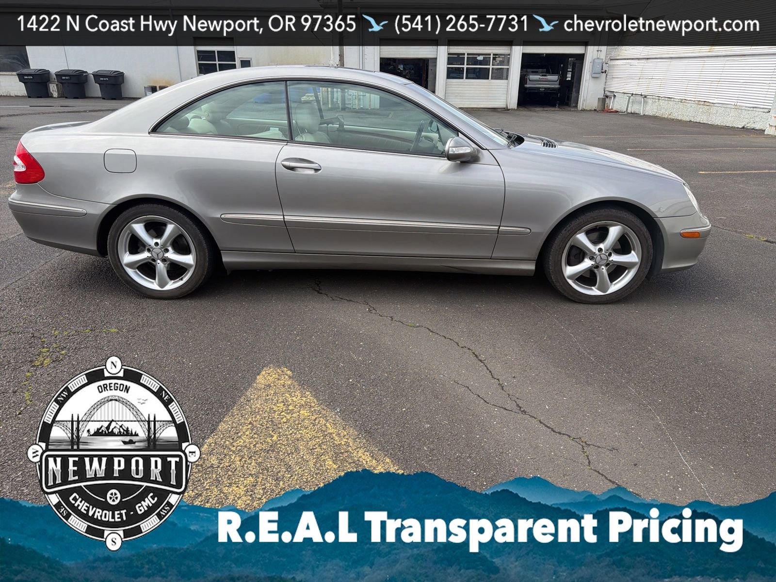 Used 2005 Mercedes-Benz CLK 320 Coupe image 4