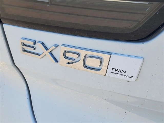 New 2025 Volvo EX90 Ultra w/ Protection Package Premier image 8