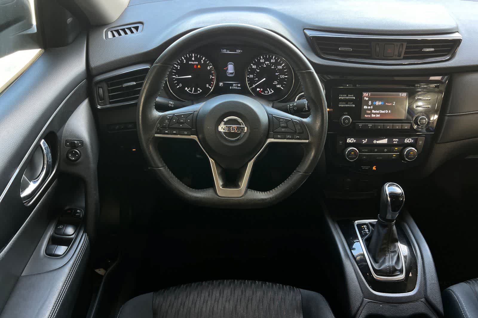 Used 2017 Nissan Rogue SV FWD image 16