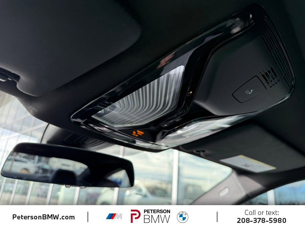 Used 2024 BMW 430i xDrive Coupe w/ Premium Package image 16