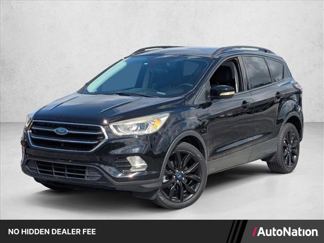 Used 2017 Ford Escape Titanium FWD video 1