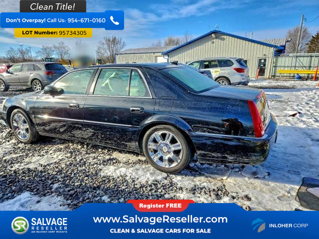 Used 2009 Cadillac DTS Performance w/ Platinum Edition image 3