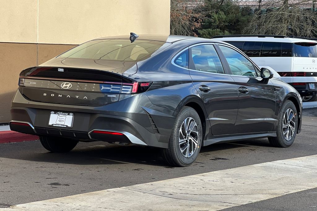 New 2026 Hyundai Sonata Blue FWD image 5