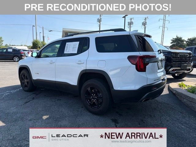 Used 2023 GMC Acadia AT4 w/ Technology Package AWD/4WD image 3