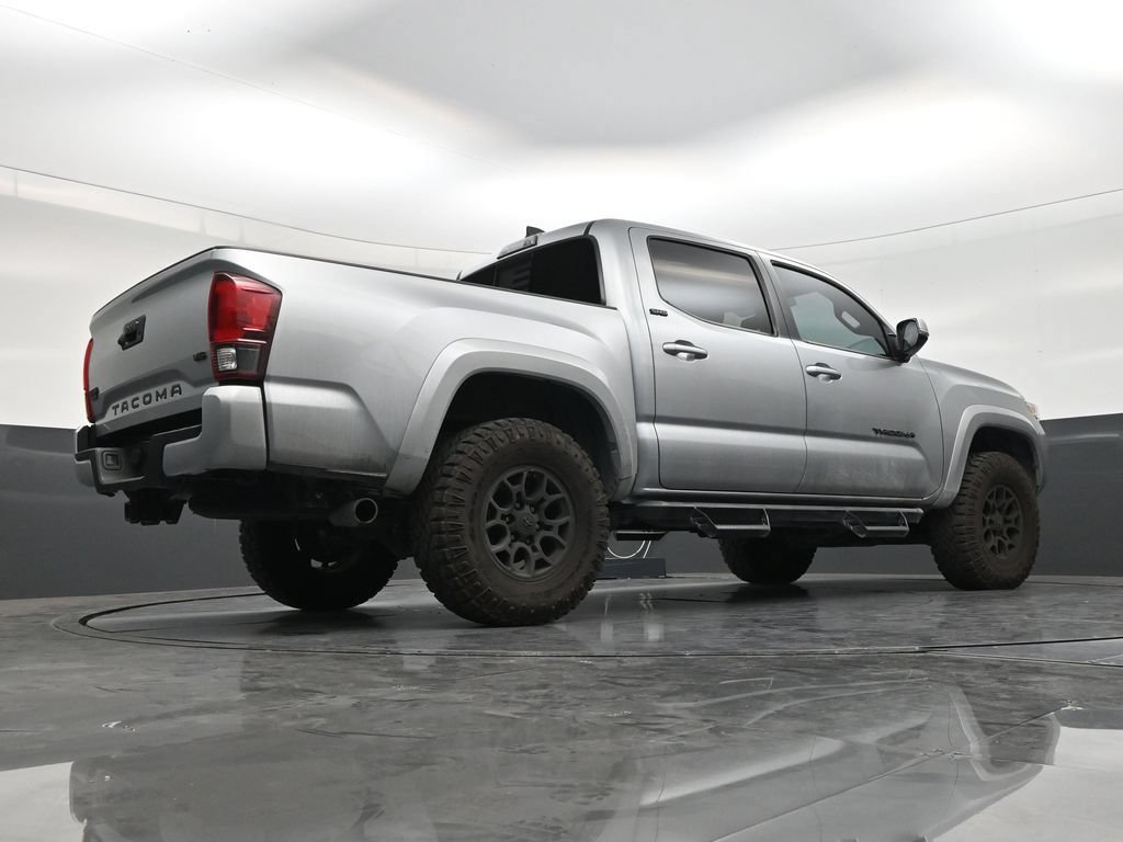 Used 2022 Toyota Tacoma SR5 w/ Technology Package RWD image 24