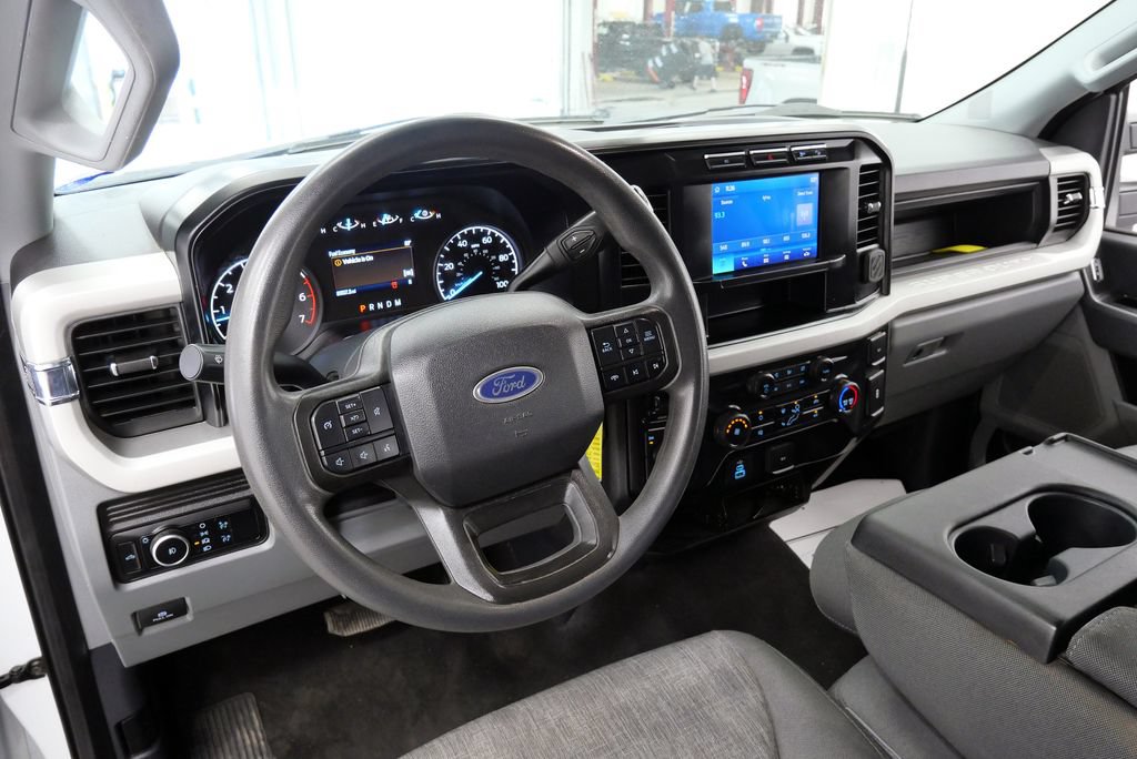 Used 2024 Ford F250 XL w/ STX Appearance Package AWD/4WD image 11
