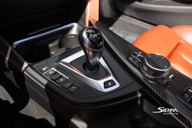 Used 2018 BMW M4 Convertible image 39