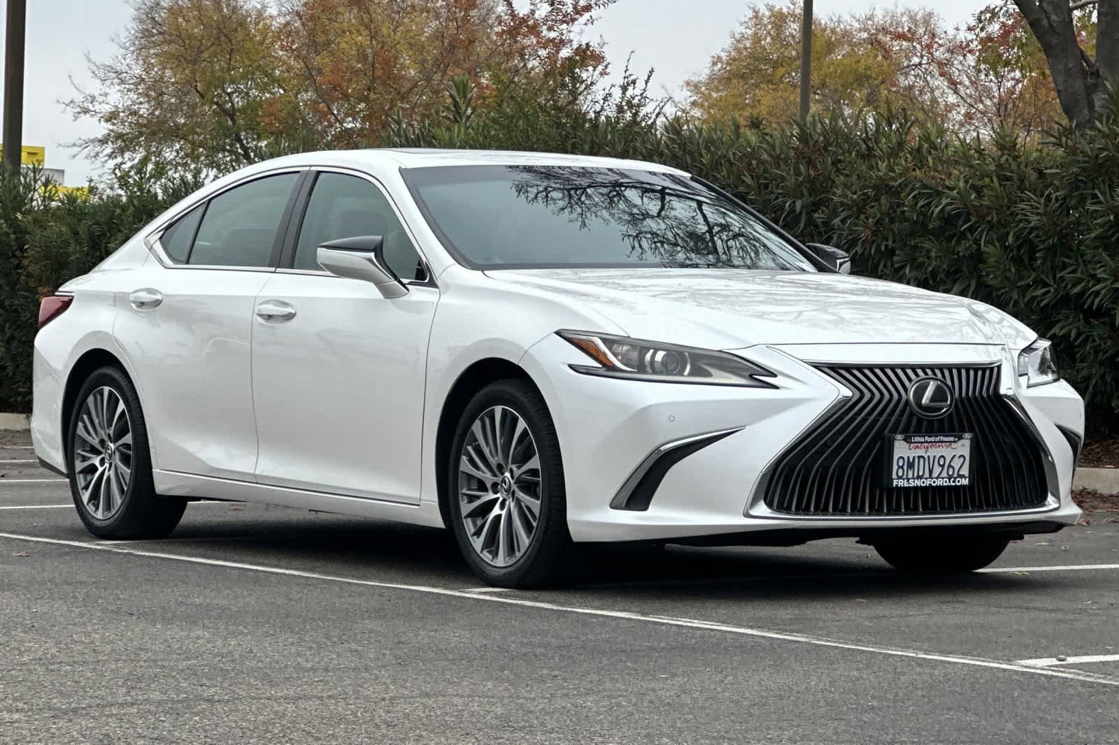 Used 2019 Lexus ES 350 image 9
