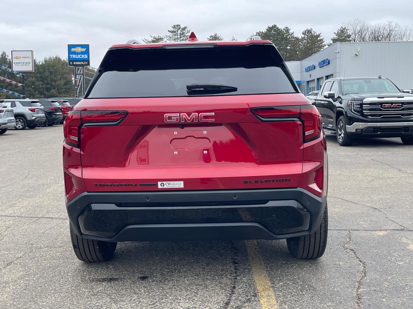 Used 2025 GMC Terrain Elevation w/ Black Edition image 22