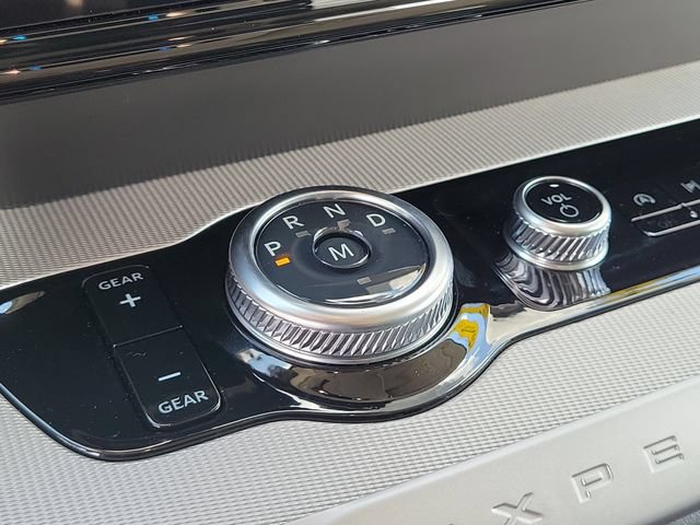 New 2026 Ford Expedition Active RWD image 14