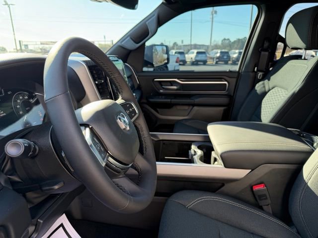 New 2026 RAM 1500 Big Horn AWD/4WD image 9
