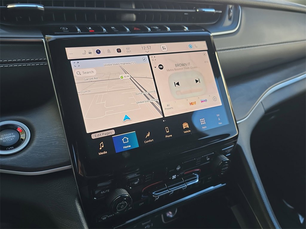 New 2025 Jeep Grand Cherokee L Limited w/ Black Appearance Package image 24