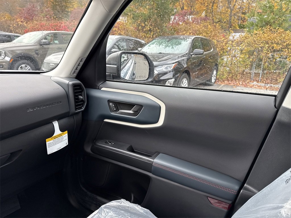 Used 2025 Ford Bronco Sport Heritage w/ Convenience Package image 16