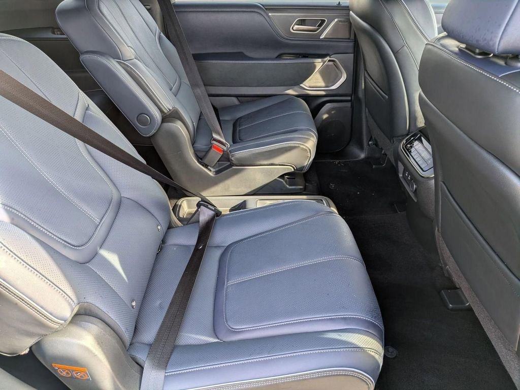 New 2026 INFINITI QX80 4WD w/ Sport Exterior Package image 31
