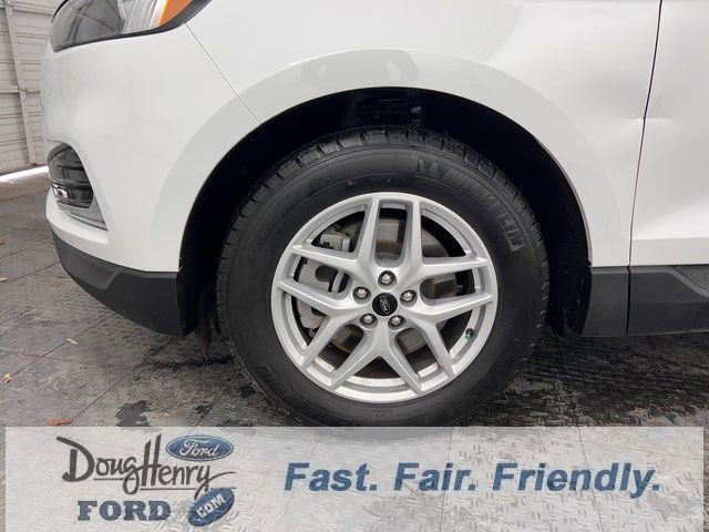 Used 2024 Ford Edge SEL image 19