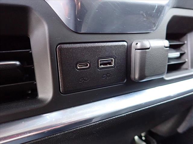 Used 2022 Chevrolet Silverado 2500 LTZ w/ LTZ Plus Package AWD/4WD image 9