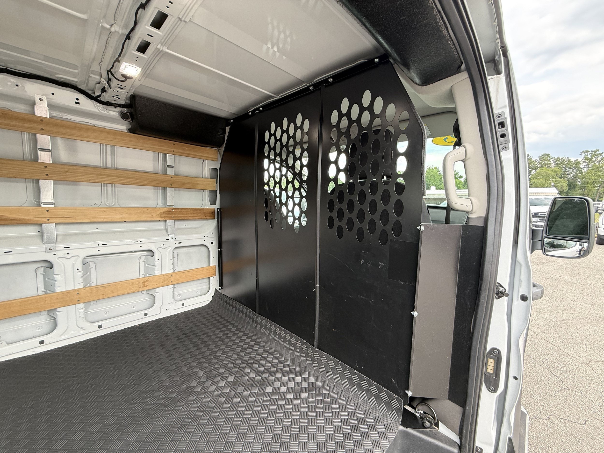 Used 2025 Ford Transit 250 Low Roof w/ Exterior Upgrade Package RWD image 13