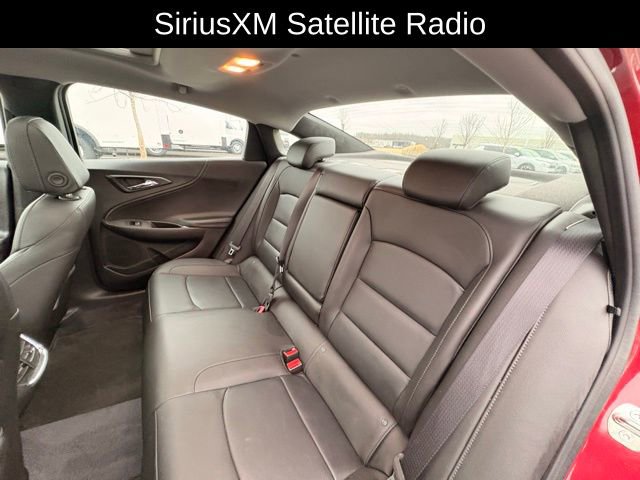 Used 2018 Chevrolet Malibu LT w/ Leather Package image 16