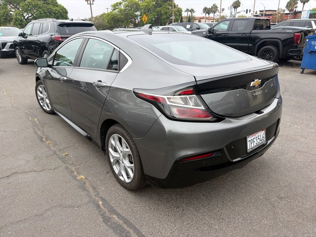 Used 2016 Chevrolet Volt Premier w/ Driver Confidence Package FWD image 5
