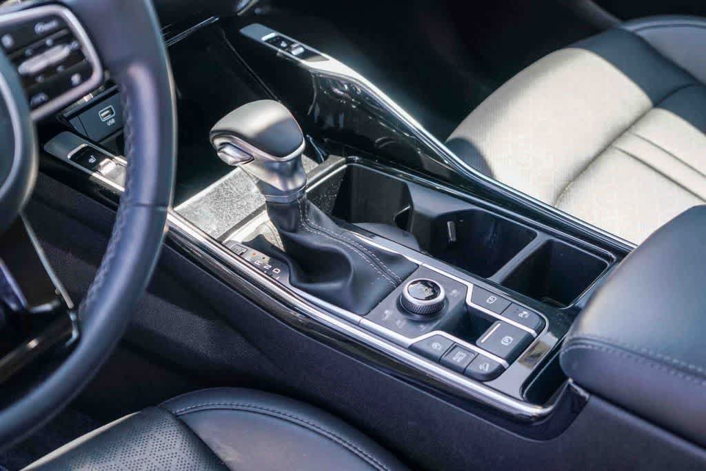 Certified 2023 Kia Sorento SX AWD/4WD image 18