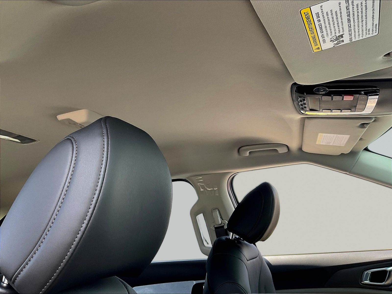 New 2027 Kia Carnival EX FWD image 13