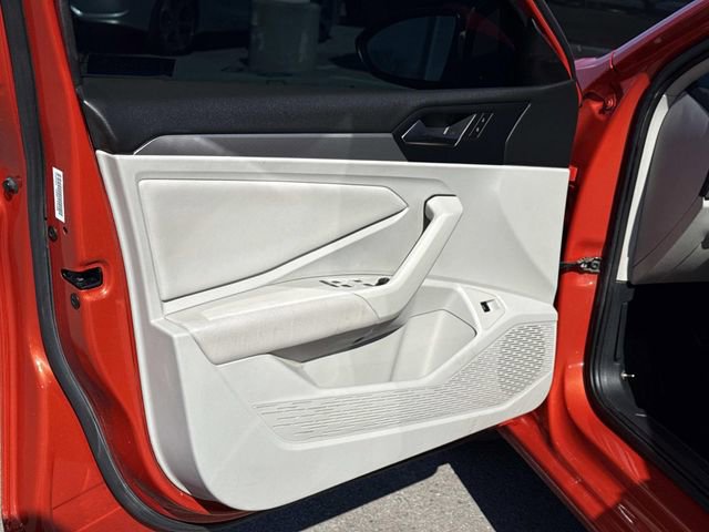 Used 2019 Volkswagen Jetta S image 9