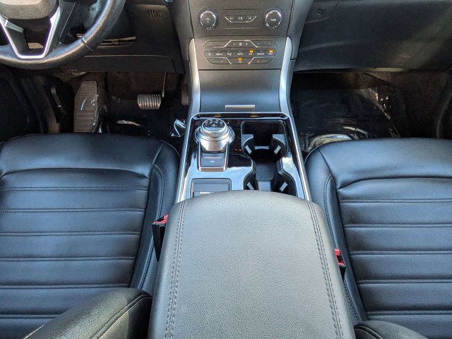 Certified 2020 Ford Edge SEL w/ Convenience Package FWD image 19